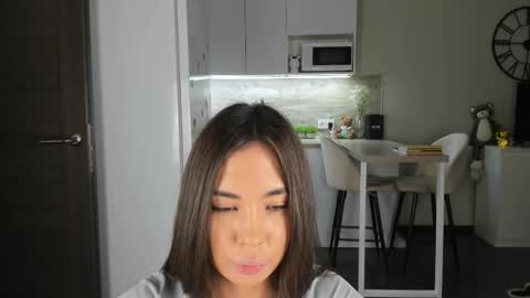 Bella online show from 11-02-25, 09:28