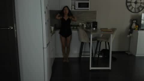 Bella online show from 03-27-26, 08:26