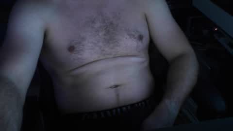 Snapshot of nillis chatting on 10-21-25, 08:26 nillis online show from 10-21-25, 08:26