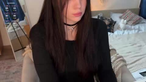 Snapshot of nimfaheart chatting on 10-01-25, 03:07 Jennet online show from 10-01-25, 03:07