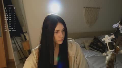 Jennet online show from 02-06-26, 07:06