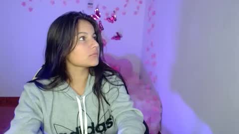 nina__777 online show from 12-19-25, 11:17