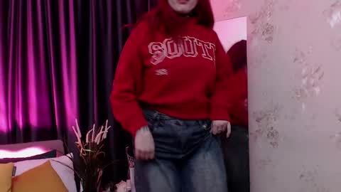 Nina online show from 04-16-26, 05:08