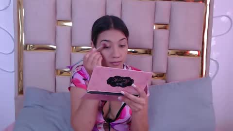 Snapshot of nina_carther chatting on 10-04-25, 11:30 Nina Carther online show from 10-04-25, 11:30