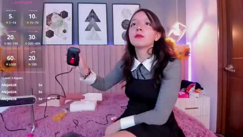 nina_ford_ online show from 02-21-26, 03:29