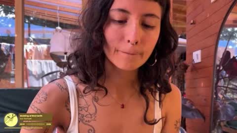 Nina.  online show from 01-09-26, 04:43