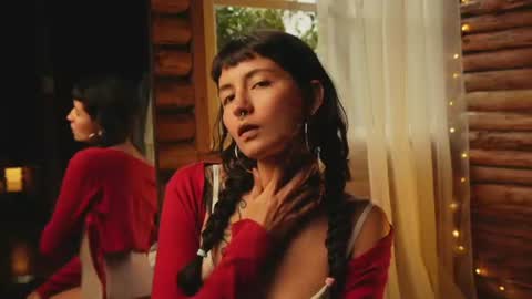 Nina.  online show from 07-02-26, 10:27