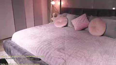 Angie online show from 06-27-26, 04:50