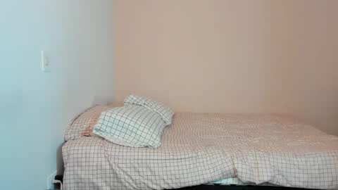 Snapshot of nina_pons chatting on 11-26-25, 08:21 Nina online show from 11-26-25, 08:21