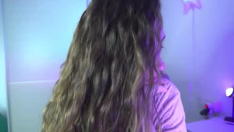 Snapshot of nina_princesa chatting on 01-19-26, 01:15 nina_princesa online show from 01-19-26, 01:15