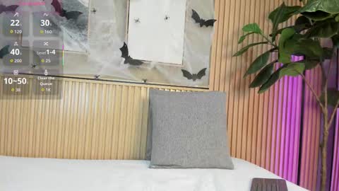 NINA online show from 11-06-25, 11:55