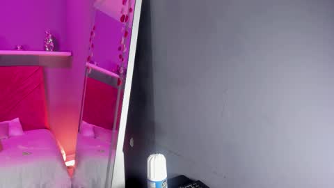 Nina online show from 02-21-26, 10:38