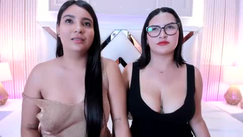 Nina online show from 09-13-25, 04:23