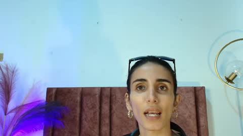 Snapshot of ninacavallli chatting on 09-20-25, 06:09 Nina online show from 09-20-25, 06:09