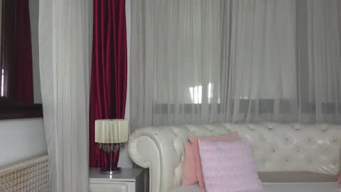 Snapshot of ninacrystal chatting on 12-03-24, 07:21 NinaCrystal online show from 12-03-24, 07:21