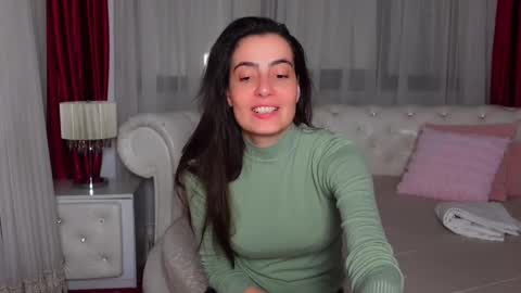 Snapshot of ninacrystal chatting on 02-13-25, 06:09 NinaCrystal online show from 02-13-25, 06:09