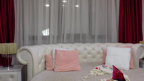 Snapshot of ninacrystal chatting on 03-10-25, 05:54 NinaCrystal online show from 03-10-25, 05:54