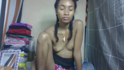 ninaeaa online show from 03-12-26, 09:32