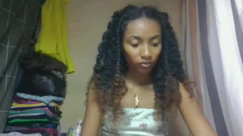 Snapshot of ninaeaa chatting on 04-20-26, 06:16 ninaeaa online show from 04-20-26, 06:16