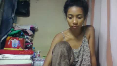 Snapshot of ninaeaa chatting on 05-13-26, 02:31 ninaeaa online show from 05-13-26, 02:31