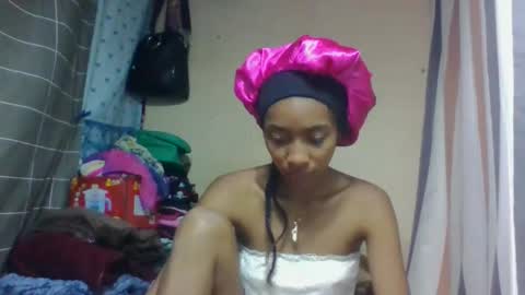 Snapshot of ninaeaa chatting on 05-15-26, 09:49 ninaeaa online show from 05-15-26, 09:49