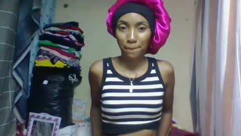 Snapshot of ninaeaa chatting on 05-19-26, 07:53 ninaeaa online show from 05-19-26, 07:53