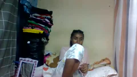 Snapshot of ninaeaa chatting on 05-20-26, 07:58 ninaeaa online show from 05-20-26, 07:58