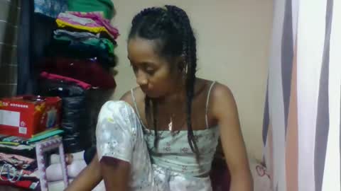 Snapshot of ninaeaa chatting on 05-23-26, 07:29 ninaeaa online show from 05-23-26, 07:29