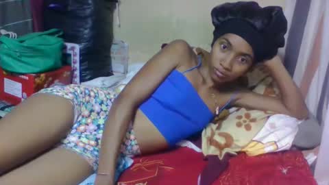 Snapshot of ninaeaa chatting on 05-29-26, 02:31 ninaeaa online show from 05-29-26, 02:31