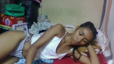 Snapshot of ninaeaa chatting on 05-31-26, 06:53 ninaeaa online show from 05-31-26, 06:53