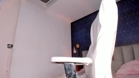 Alisson online show from 01-21-25, 11:34