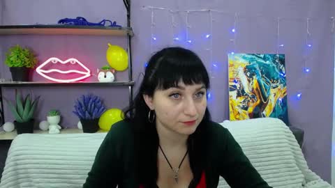 ninaflawlees online show from 01-21-25, 10:41