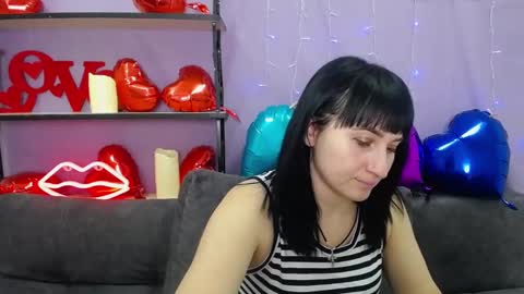 ninaflawlees online show from 03-01-25, 10:21