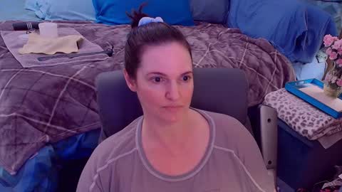 Nina Jaymes online show from 09-19-25, 10:21