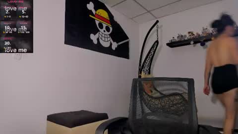 ninamonroee online show from 06-12-26, 11:14