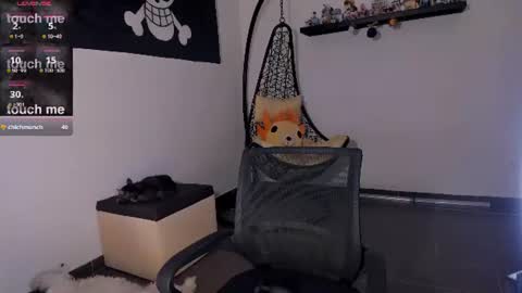 ninamonroee online show from 06-18-26, 12:55