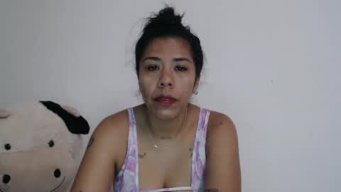 Snapshot of ninapalmer chatting on 02-15-25, 06:33 Ninapalmer online show from 02-15-25, 06:33