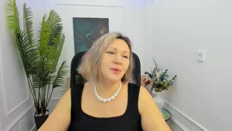 ninastarle online show from 01-10-26, 04:36