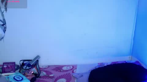 Snapshot of ninatinydoll1 chatting on 07-20-26, 11:45 ninatinydoll1 online show from 07-20-26, 11:45