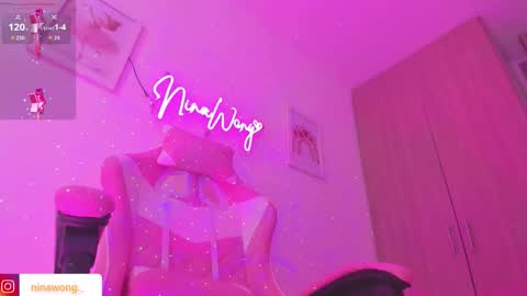 Snapshot of ninawong_ chatting on 09-10-25, 05:02 Nina online show from 09-10-25, 05:02