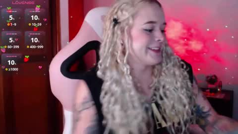 Snapshot of ninaxxstorm chatting on 03-05-25, 12:49 Nina online show from 03-05-25, 12:49