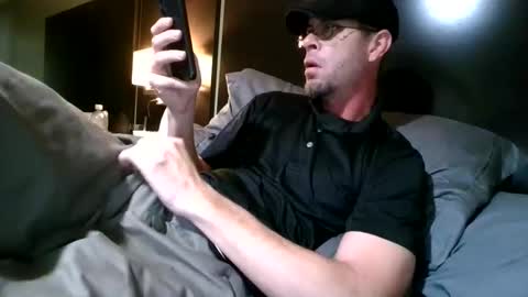 nineinchbronco online show from 11-10-25, 04:17