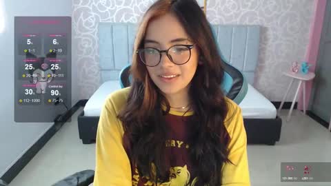 Snapshot of ninfa_ch chatting on 12-21-24, 02:26 Ninfa online show from 12-21-24, 02:26