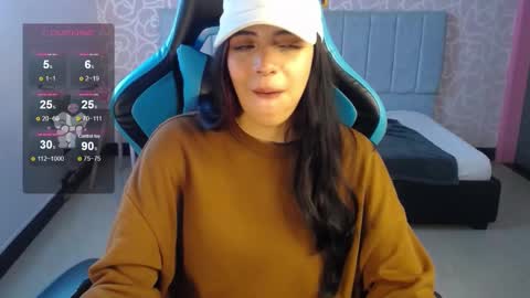 Snapshot of ninfa_ch chatting on 01-09-25, 11:45 Ninfa online show from 01-09-25, 11:45