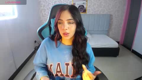 Snapshot of ninfa_ch chatting on 01-14-25, 11:20 Ninfa online show from 01-14-25, 11:20