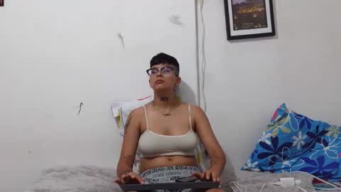 Snapshot of nini_smith chatting on 04-20-26, 03:26 nini_smith online show from 04-20-26, 03:26