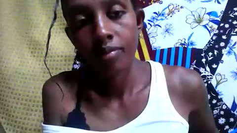 ninie246746 online show from 02-15-26, 08:57