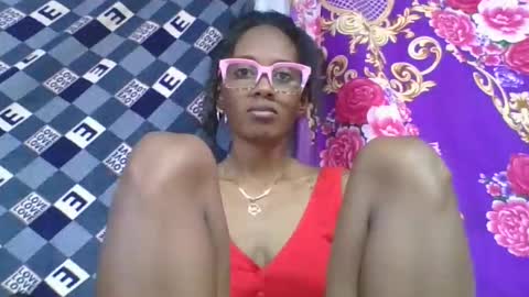 Snapshot of ninie246746 chatting on 04-17-26, 06:44 ninie246746 online show from 04-17-26, 06:44
