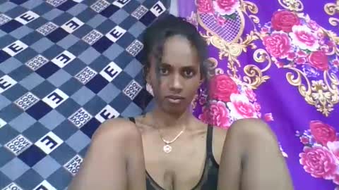 Snapshot of ninie246746 chatting on 04-18-26, 07:58 ninie246746 online show from 04-18-26, 07:58