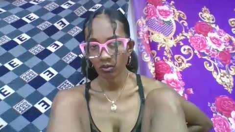 Snapshot of ninie246746 chatting on 04-19-26, 08:02 ninie246746 online show from 04-19-26, 08:02